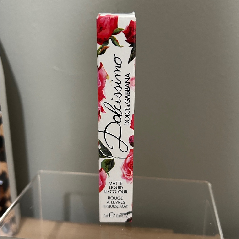 Dolce & Gabbana Dolcissimo Matte Liquid Lipcolour in Natural #1 - Picture 3 of 3